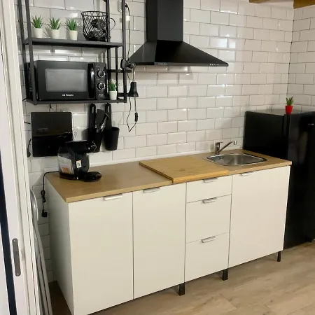 Puerta De 3 Apartamento Caces