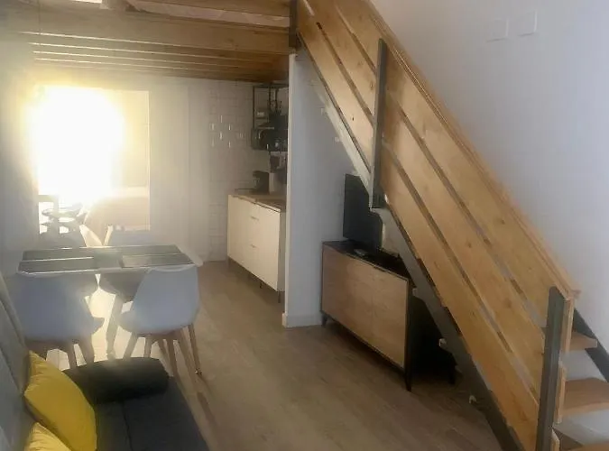 Apartamento Puerta De 3 *